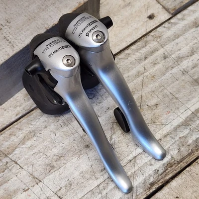 Shimano Tiagra Shifter Set ST-4400 Double Race 9s Vintage Flight Deck 9 Speed - Image 1 of 4