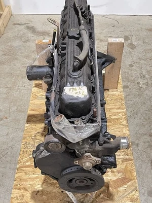 Motor completo 4.0 6cyl 01-04 Grand Cherokee 00-04 Jeep TJ Wrangler 176 k Foto 1 de 4