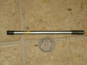 83 YAMAHA XS400 OUTSIDE LONG CYLINDER HEAD STUD - Picture 1 of 1