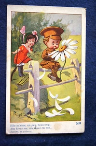 RIGHT / SOLDAT ANGLAIS effeuillant une marguerite - Picture 1 of 1