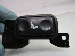 Lexus LS400 Toyota Facelift 97- OS right front seat lumbar support switch button - Picture 1 of 4