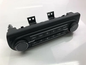 P1986 KIA CLIMATE CONTROL 97250-J7201 - Picture 1 of 4