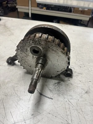 2005 Harley Davidson Dyna Low Rider Crankshaft Good Bearing & Rods Has Rust - Image 1 of 4