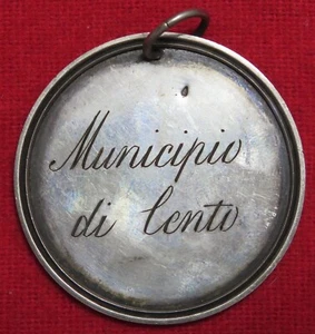 MEDAGLIA RICORDO PRIMO 1° PREMIO 1873 MUNICIPIO DI CENTO FERRARA REGNO D' ITALIA - Foto 1 di 3