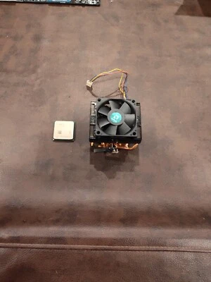CPU con enfriador AMD FX 6300 Foto 1 de 4