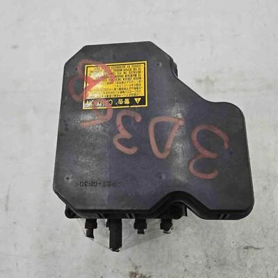 2004-2006 Lexus RX330 ABS Anti Lock Brake Pump Module Assembly OEM 44540-48060 - Image 1 of 3