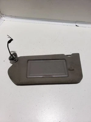 Viseira solar esquerda driver com iluminação compatível com 00-05 IMPALA 417831 - Imagem 1 de 4