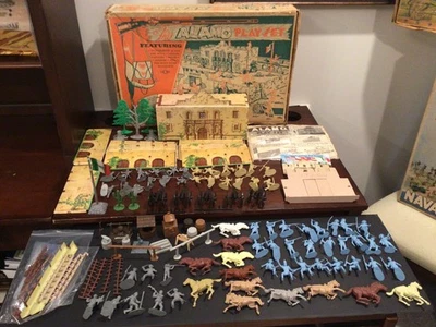 老式 MARX John Wayne Alamo 玩具套件带原装盒 — 第 1/4 张图片