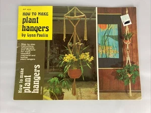 Cómo hacer perchas para plantas patrones de cuero macramé vintage 1974 libro Lynn Paulin - Imagen 1 de 5