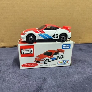 Tomica 1:64 Toys R Us Bre Nissan Fairlady Z with Original Box - Picture 1 of 7
