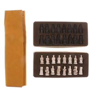 Chinesisches Schachspiel Antike Figuren mit Schachbrett zum Reisen - Bild 1 von 8