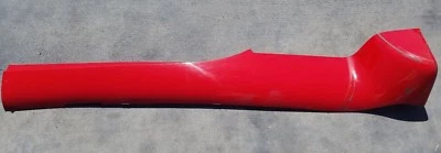 2003-2006 CHEVROLET SSR LH DRIVER SIDE ROCKER PANEL MOULDING TRIM FACTORY RED Foto 1 de 3