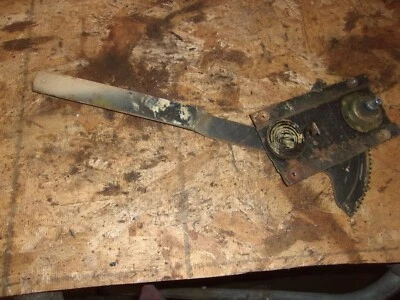 1976-90 Jeep CJ7 CJ8 window regulator RH - Image 1 of 4