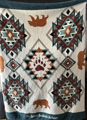 Manta de oso escolar indio St Labre de colección envoltura corporal tiro nativo azteca 52x42 Foto 1 de 4