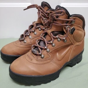 Vintage Nike ACG Air Regrind Hiking Boots Womens 6.5, Leather Outdoor 90s - Picture 1 of 18