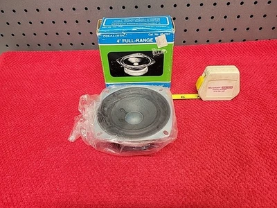 Alto-falante REALISTIC 4" ALCANCE TOTAL 40-1197 NOS - Imagem 1 de 4