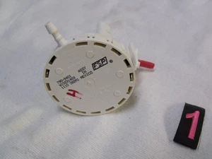 Interruptor de presión de nivel de agua para lavadora Amana Kenmore Whirlpool 790-9401 W10231403 - Imagen 1 de 3