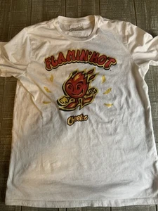 Cheetos Shirt Mens Medium White Beige Flamin Hot Short Sleeve Casual Snack Tee - Picture 1 of 4