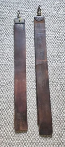 Antiguo LOTE DE 2 navajas de afeitar de peluquero de cuero de colección correa de cuerda concha de caballo - Imagen 1 de 9