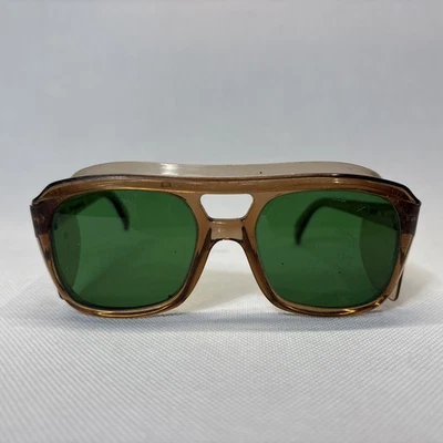 De colección SA Indus. Gafas de seguridad ópticas verdes MSA UL CLASE Z87 5-3/4 con protectores laterales Foto 1 de 4