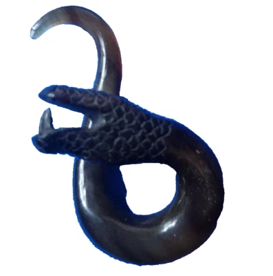 Estirador 🌺 Pendiente Expansor 10mm TALLADO A MANO CUERNO DE BÚFALO SERPIENTE 🌺 Foto 1 de 2