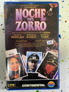 NOCHE DEL ZORRO VHS GEORGE PEPPARD DEBORAH RAFFIN MICHAEL YORK - Picture 1 of 3