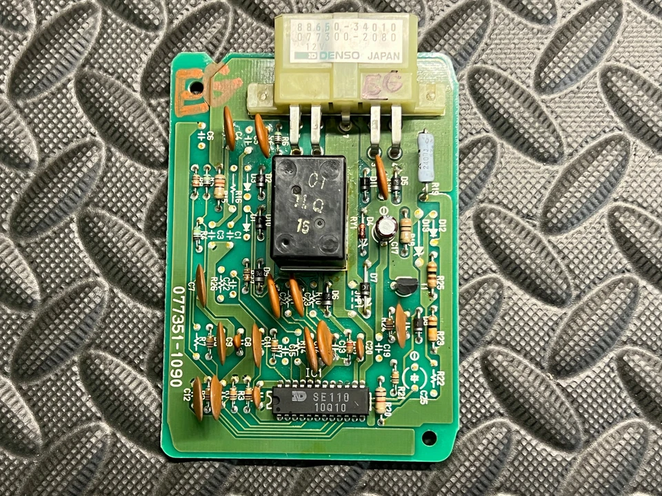 1993-1998 Toyota T100 caminhão amplificador AC estabilizador refrigerador AMP 88650-34010 - Imagem 1 de 4