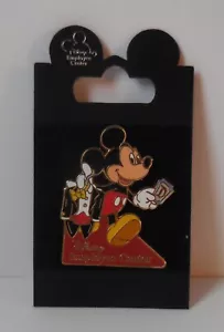 Spilla Disney Disney Centro Dipendenti Mani di Topolino Spilla Completa - Foto 1 di 2