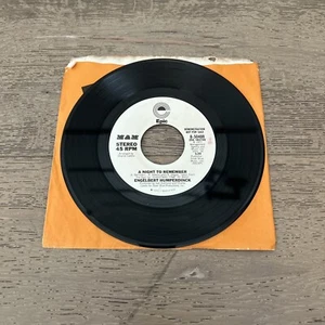 ENGELBERT HUMPERDINCK A Night To Remember PROMO 45 7" Record Vinyl 1977 Epic NM - Picture 1 of 4