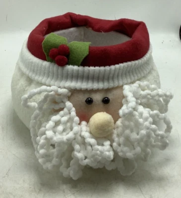 Yankee Candle Large  Merry Christmas Greetings Joyful Santa Claus bowl dish - Image 1 of 4