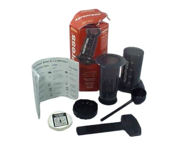 AeroPress 原装咖啡和浓缩咖啡机,额外过滤器咖啡师全新开箱 — 第 1/4 张图片