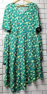 NWT CHAUSE Women’s Short Sleeve V-Neck Dress Belted Asymmetrical Hem Color Gre - Picture 1 of 10