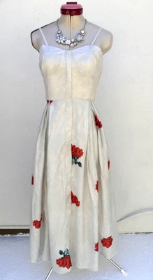 TCCX White Red Green Floral Midi DRESS Size M Aus 8 NWT Wedding Spring Racing - Image 1 of 4