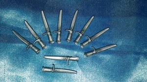 Playmobil 4577 5581 Royal Guard 10 x Bajonette für Karabiner Waffe Set top - Picture 1 of 1