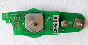 HURCO 415-0638-901 REV: A DETENTED CONSOLE JOG BOARD ALL OK - FREE EXPRESS SHIP - Foto 1 di 3