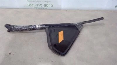 2016-2020 CHEVROLET EQUINOX WEATHERSTRIP,REAR SIDE DOOR WINDOW RIGHT 84924811 - Image 1 of 4