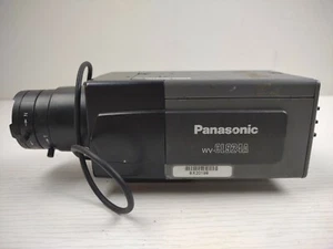 Used Panasonic WV-CL924A 1/2" Day/Night WDR CCTV Security Camera w/2.7-8mm Lens - Picture 1 of 6