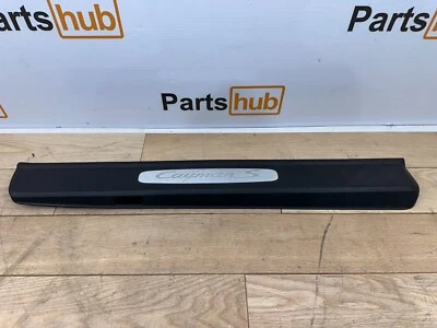 Porsche 718 Cayman S 2018 fabricante de equipos originales moldura del umbral de la puerta del lado del pasajero delantero derecho #9999 Foto 1 de 4