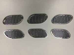 Side Wing Air Flow Fender Grille Intake Vent All Chrome Maserati Style - Imagen 1 de 1