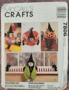 McCalls Crafts 7806 Halloween Hexe und Kürbis Deko Puppe SCHNITTMUSTER UNGESCHNITTEN - Bild 1 von 2