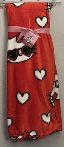 Hello Kitty Red Soft Plush Throw Blanket 60x70 - Picture 1 of 4