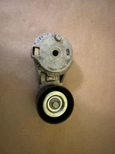 Tensor de cinturón Serpentine 12573024 ligeramente usado - Imagen 1 de 13