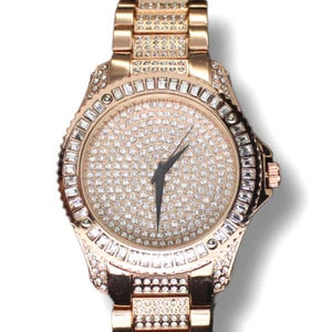 Reloj de pulsera de metal chapado en oro rosa con bisel helado grande de 48 mm para hombre - Imagen 1 de 10