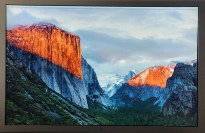 Monitor de pantalla Apple 30" Cine HD con ladrillo eléctrico - ¡Buen estado de funcionamiento!! Foto 1 de 4