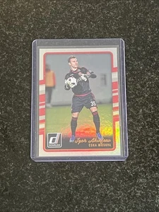 Igor Akinfeev Panini Donruss Soccer 2016-17 CSKA Moscow No.66 - Picture 1 of 3
