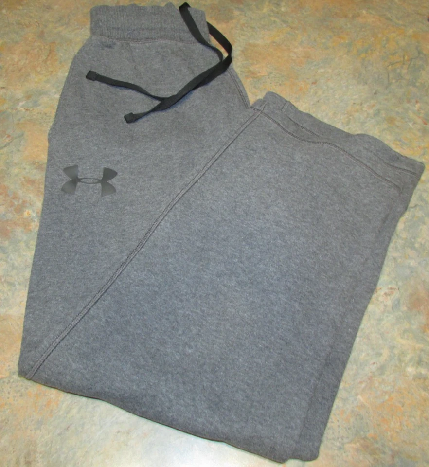 UNDER ARMOUR YOUTH GRAY COLD GEAR  YXL LOOSE STRAIGHT SWEAT PANTS - Image 1 of 4