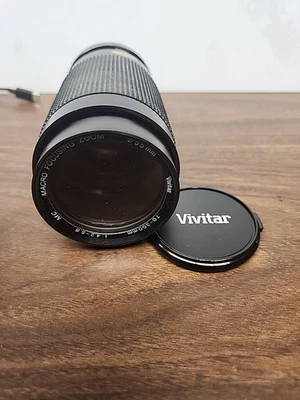 Vivitar 70-300mm 1: 4.2-5.8 Macro Focusing Zoom Lens PK Mount  - Image 1 of 4