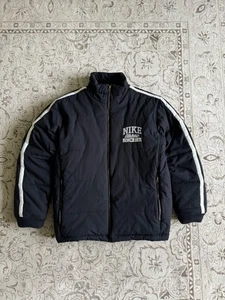 Chaqueta acolchada deportiva vintage años 00 Nike con logotipo grande para hombre talla M negra - Imagen 1 de 19