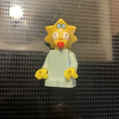 The Simpsons LEGO MiniFigure - Maggie Simpson - Image 1 of 2