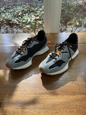 New Balance 327 Negro/Pizarra - MS327RE1 - Talla 10 Foto 1 de 4